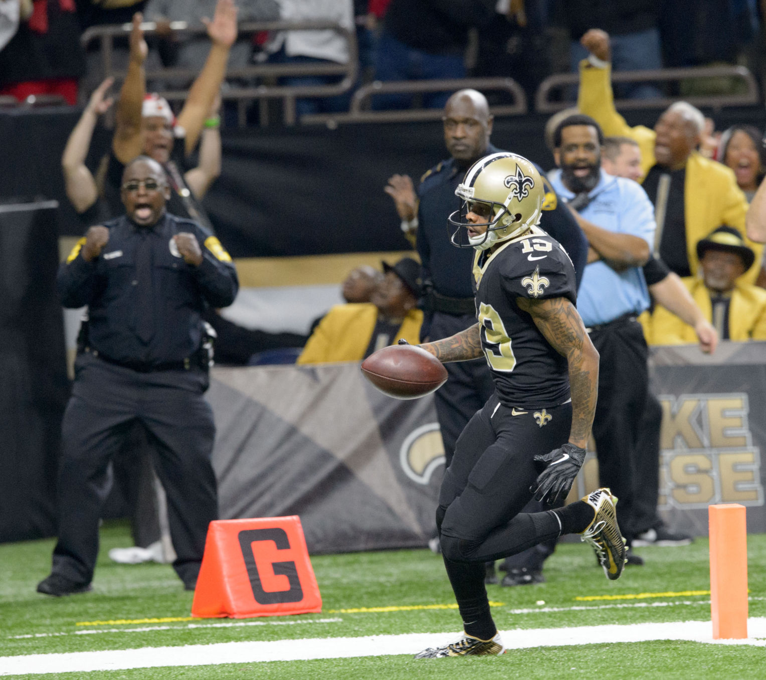 NO.saintsfalcons.122517.018.JPG